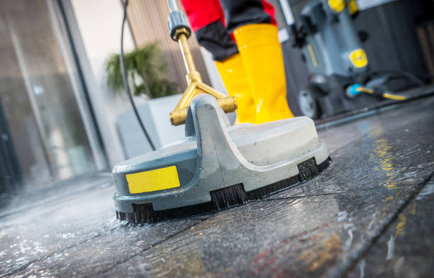 Best Commercial Building Pressure Washing  in Vaughn, WA