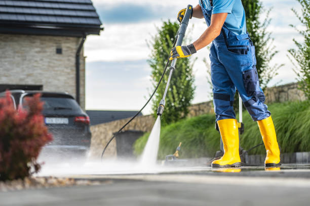 Best Commercial Pressure Washing  in Vaughn, WA